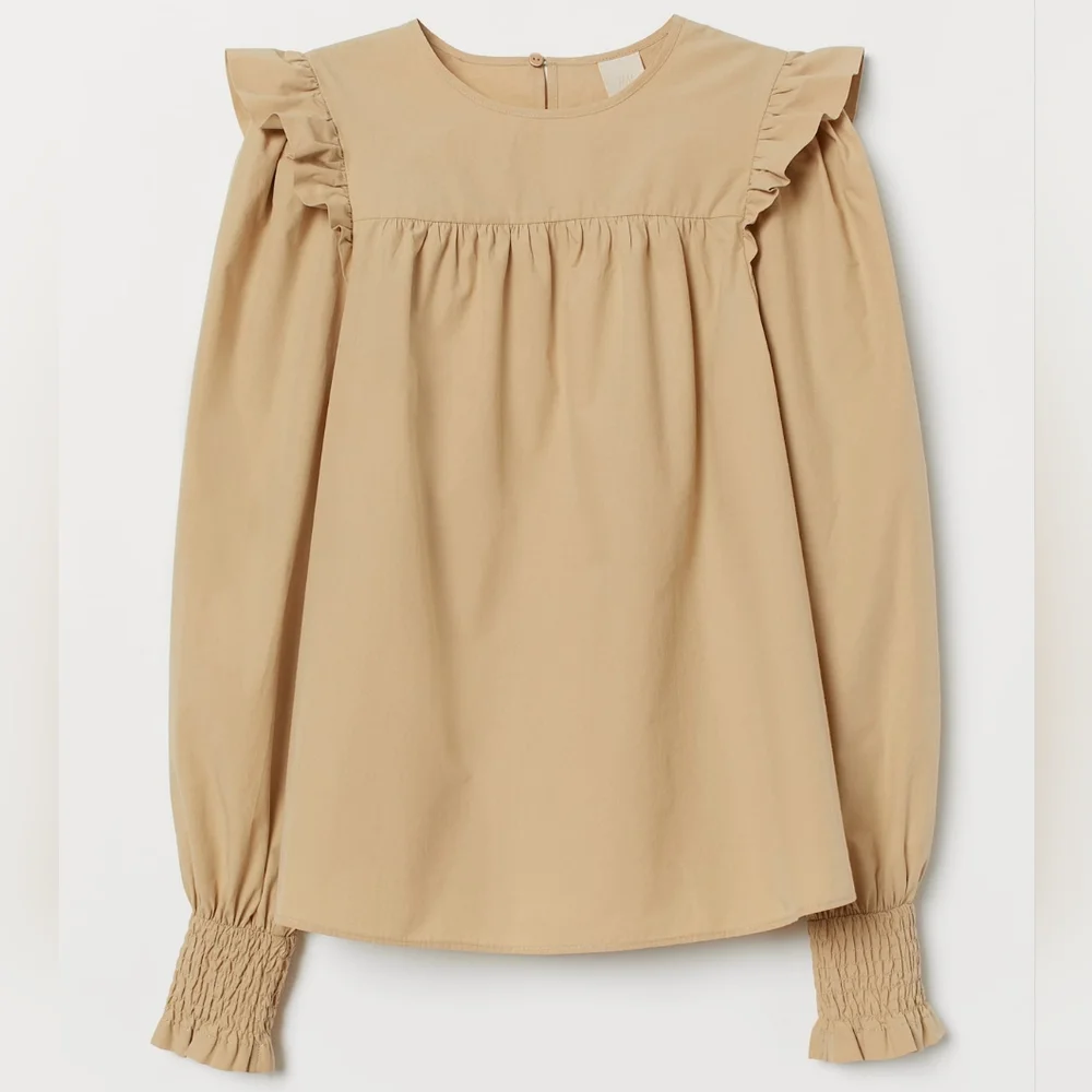 H&M Cream Ruffle Detail Blouse Womens Size Small Long Sleeve Smocked Cuffs - Picture 2 of 15